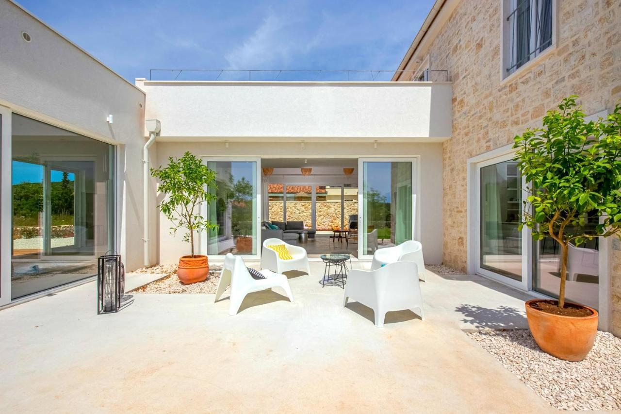 Villa Vela Muline - 8 Plus 2 Guests - Heated Pool Углян Экстерьер фото