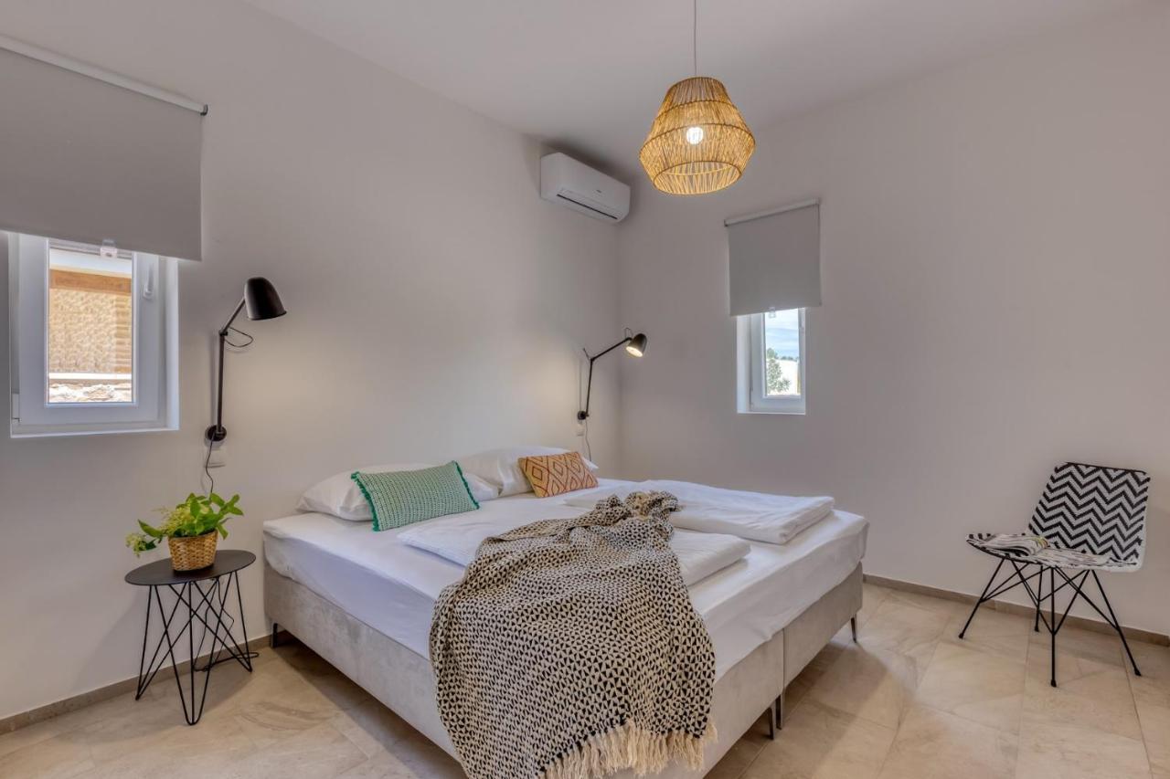 Villa Vela Muline - 8 Plus 2 Guests - Heated Pool Углян Экстерьер фото